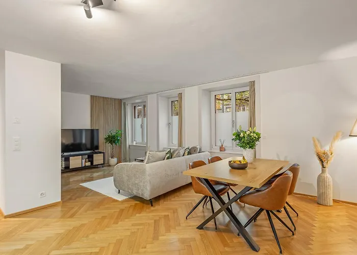 Appartement Im Stadtzentrum Gelegenes Mit Kingsize Bed Zurich